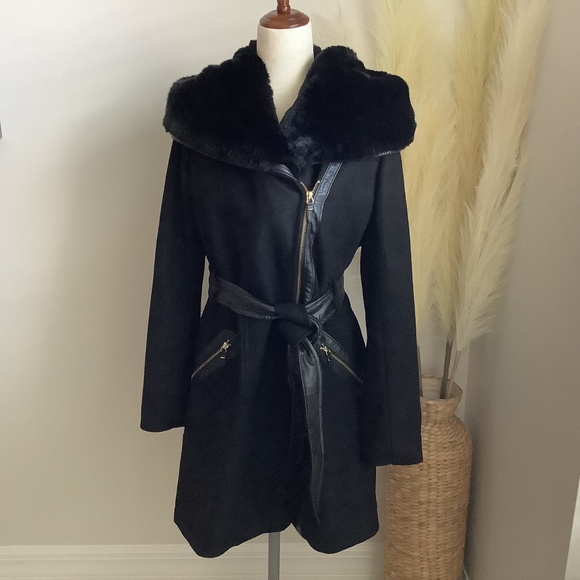 Via Spiga Kate Belted Faux Fur Trimmed Wool Blend Coat Size 10 NWOT - Picture 2 of 15
